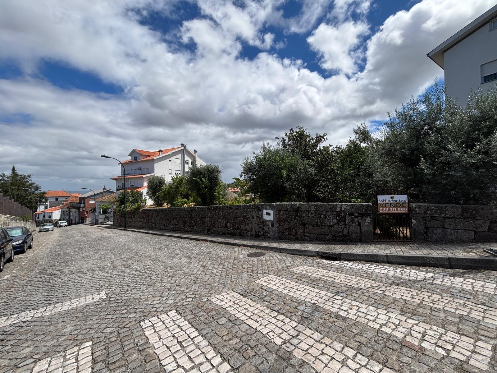 Terreno para construção - dimensão, localização e potencial