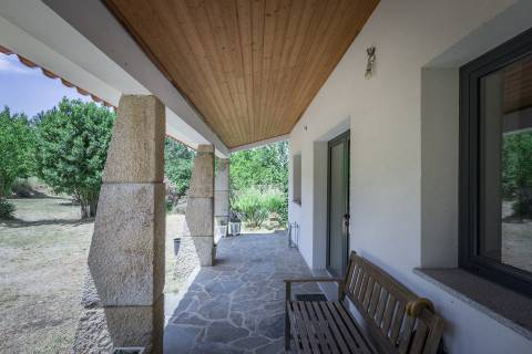 Quinta T2 Venda em Melo e Nabais,Gouveia
