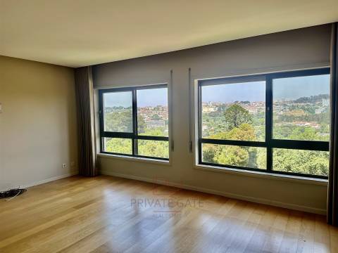 Moradia T5+1 Venda em Gondomar (São Cosme), Valbom e Jovim,Gondomar