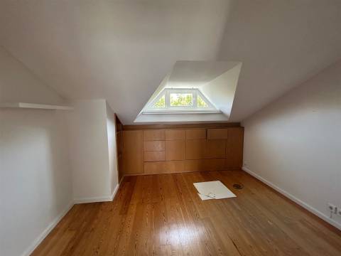 Apartamento T3 Arrendamento em Aldoar, Foz do Douro e Nevogilde,Porto