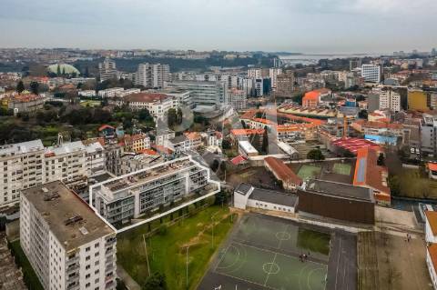 Apartamento T1 Arrendamento em Cedofeita, Santo Ildefonso, Sé, Miragaia, São Nicolau e Vitória,Porto
