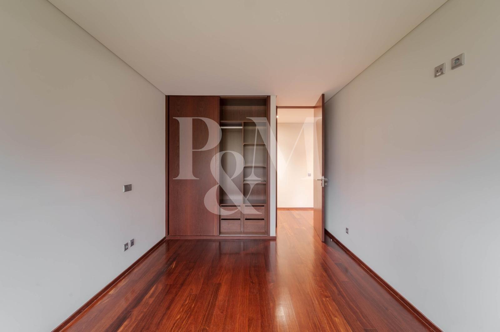 Apartamento T1 Arrendamento em Cedofeita, Santo Ildefonso, Sé, Miragaia, São Nicolau e Vitória,Porto