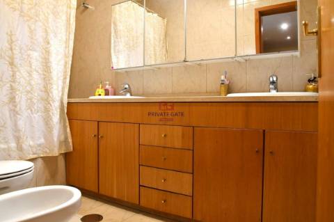 Apartamento T3 Arrendamento em Matosinhos e Leça da Palmeira,Matosinhos