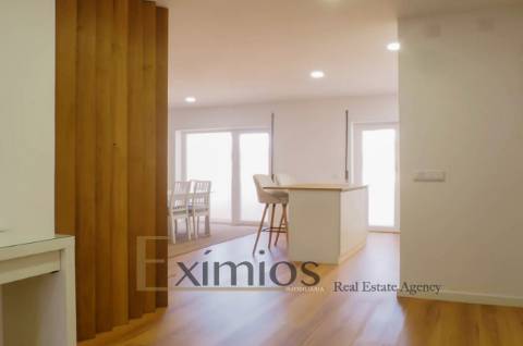 Apartamento T2, no centro da cidade, na Póvoa de Varzim