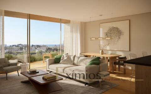 Apartamento T3, em construção, na Foz do Porto