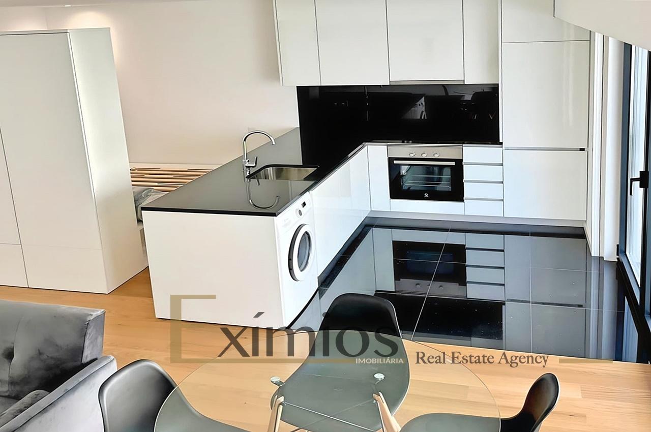 Apartamento T0 com terraço, em Vila do Conde.