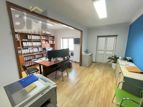 Apartamento T4 Venda em Alcains,Castelo Branco