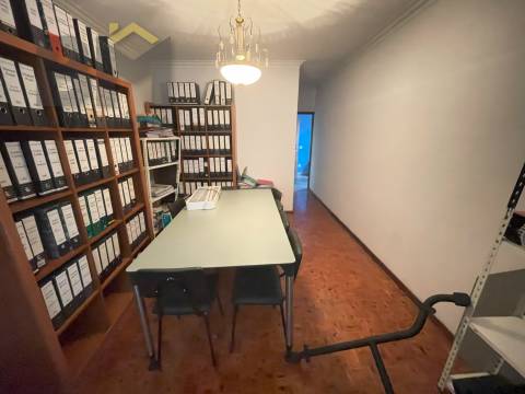 Apartamento T4 Venda em Alcains,Castelo Branco