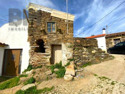 Moradia para Restaurar T1 Venda em Castelo Branco,Castelo Branco