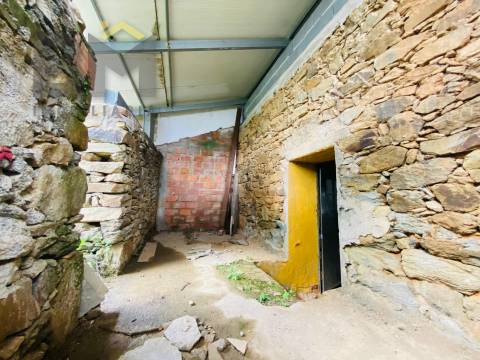Moradia T1 Venda em Escalos de Baixo e Mata,Castelo Branco