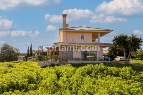 Moradia Isolada T4 Venda em Santa Bárbara de Nexe,Faro