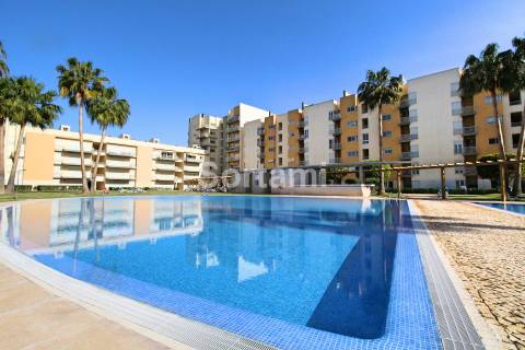 Apartamento T3 Venda em Quarteira,Loulé