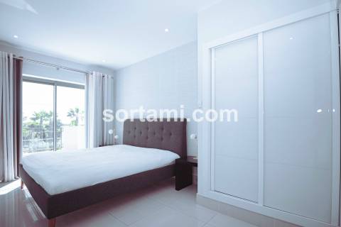 Apartamento T1+1 Venda em Quarteira,Loulé