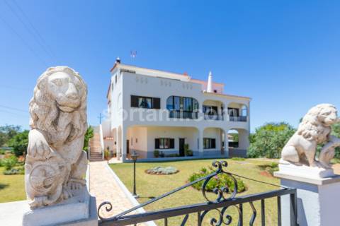 Moradia Isolada T7 Venda em Quarteira,Loulé