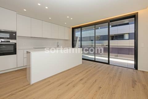 Apartamento T2 Venda em Mafamude e Vilar do Paraíso,Vila Nova de Gaia