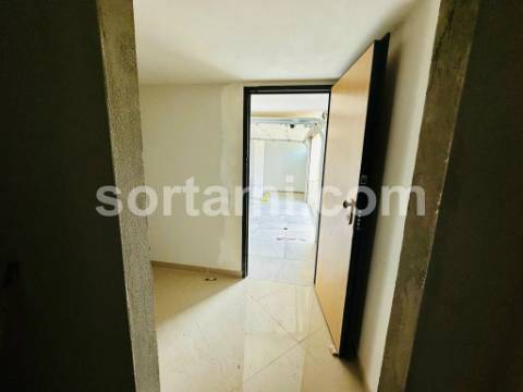 Moradia Isolada T3+1 Venda em Albufeira e Olhos de Água,Albufeira