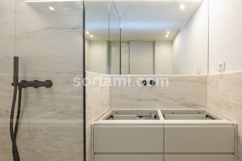 Apartamento T3 Venda em Cedofeita, Santo Ildefonso, Sé, Miragaia, São Nicolau e Vitória,Porto