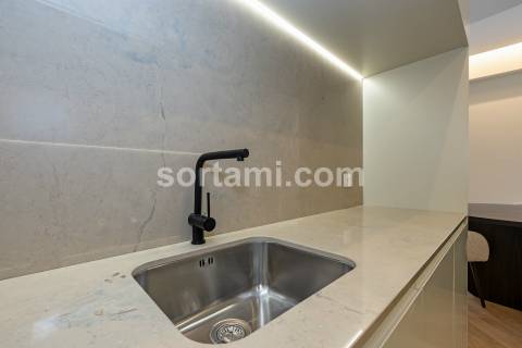 Apartamento T3 Venda em Cedofeita, Santo Ildefonso, Sé, Miragaia, São Nicolau e Vitória,Porto