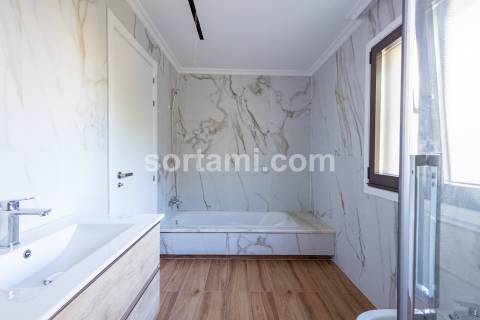 Apartamento T1+2 Venda em Albufeira e Olhos de Água,Albufeira