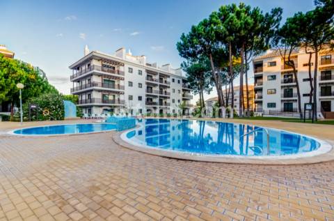 Apartamento T1+2 Venda em Albufeira e Olhos de Água,Albufeira