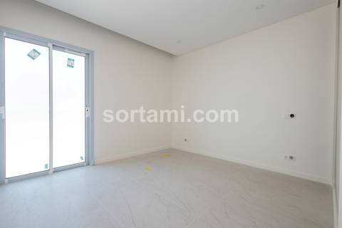 Apartamento T2 Venda em Quarteira,Loulé
