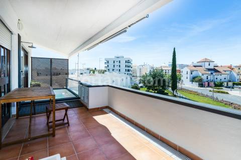Apartamento T3 Venda em Quarteira,Loulé