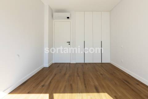 Apartamento T3 Venda em Albufeira e Olhos de Água,Albufeira