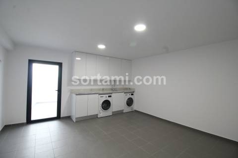 Moradia Geminada T3+1 Venda em Mexilhoeira Grande,Portimão