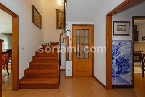 Moradia Geminada T6 Venda em Gondomar (São Cosme), Valbom e Jovim,Gondomar