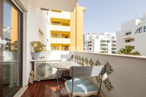 Apartamento T0+1 Venda em Quarteira,Loulé