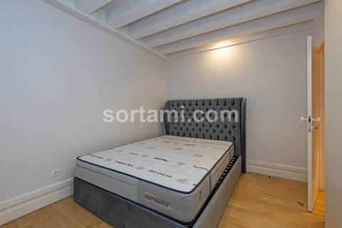 Apartamento T3 Venda em Cedofeita, Santo Ildefonso, Sé, Miragaia, São Nicolau e Vitória,Porto