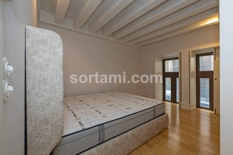 Apartamento T3 Venda em Cedofeita, Santo Ildefonso, Sé, Miragaia, São Nicolau e Vitória,Porto