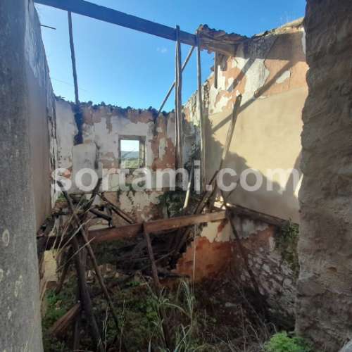Moradia Devoluta T3 Venda em Loulé (São Clemente),Loulé