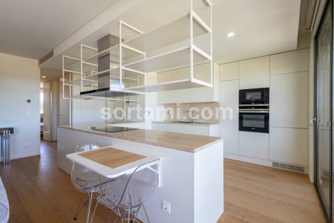 Apartamento T2 Venda em Quarteira,Loulé