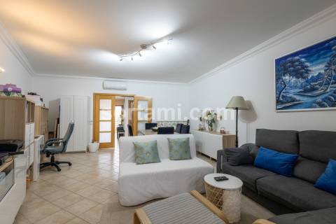 Apartamento T3 Venda em Albufeira e Olhos de Água,Albufeira