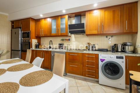 Apartamento T3 Venda em Albufeira e Olhos de Água,Albufeira