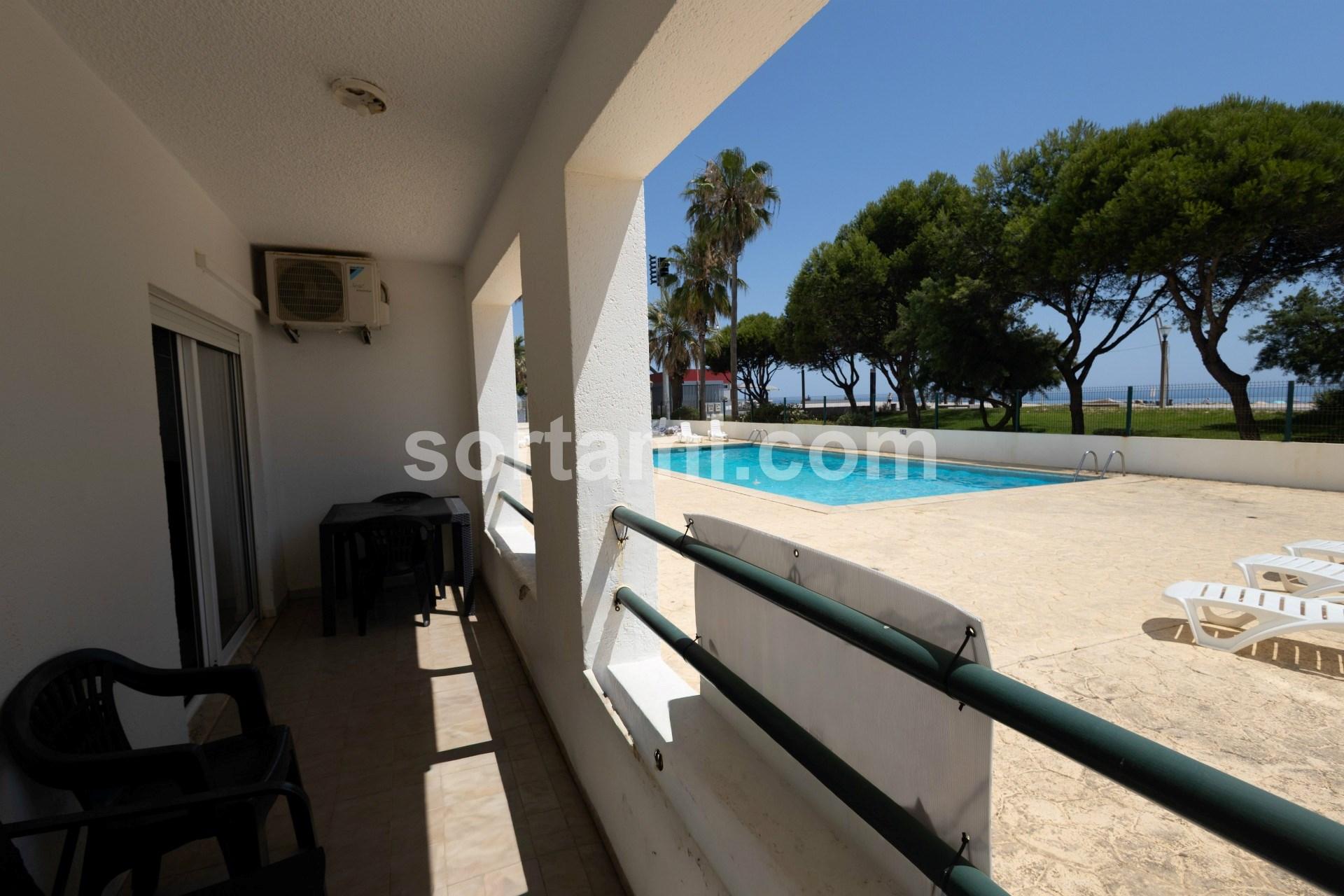 Apartamento T2 Venda em Quarteira,Loulé