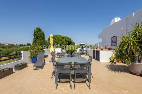 Apartamento T1+1 Venda em Albufeira e Olhos de Água,Albufeira