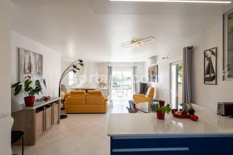 Apartamento T1+1 Venda em Albufeira e Olhos de Água,Albufeira