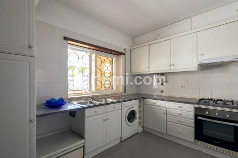Apartamento T1 Arrendamento em Quarteira,Loulé