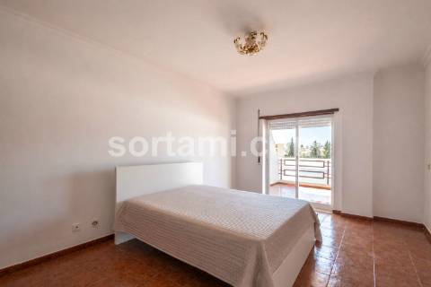 Apartamento T1 Arrendamento em Quarteira,Loulé