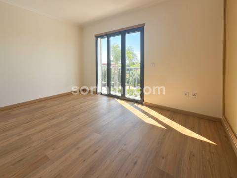 Moradia em Banda T2 Venda em Guia,Albufeira