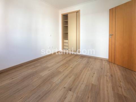 Moradia em Banda T2 Venda em Guia,Albufeira