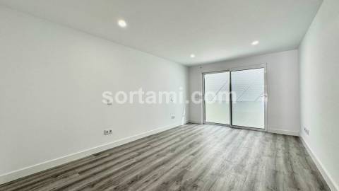Moradia em Banda T3+2 Venda em Montenegro,Faro