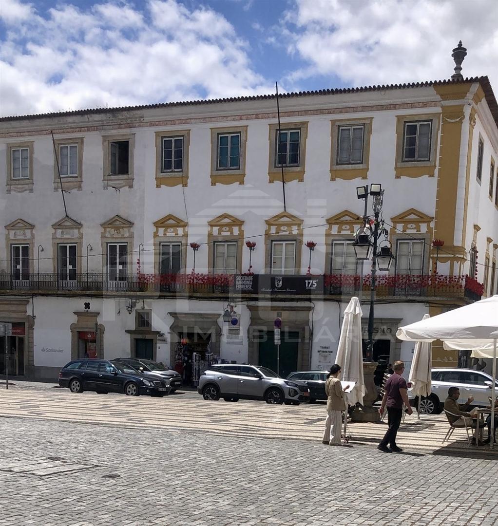Prédio  Venda em Évora (São Mamede, Sé, São Pedro e Santo Antão),Évora