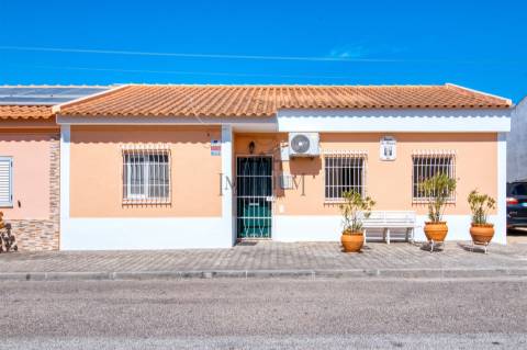 Moradia T3 Arrendamento em Almeirim,Almeirim