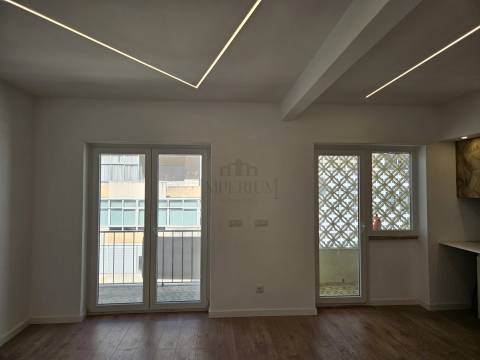 Apartamento T2 Venda em Venteira,Amadora