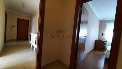 Apartamento T1 Arrendamento em Carregado e Cadafais,Alenquer