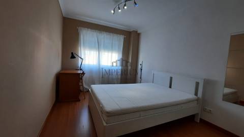 Apartamento T1 Arrendamento em Carregado e Cadafais,Alenquer