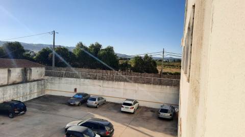 Apartamento T1 Arrendamento em Carregado e Cadafais,Alenquer